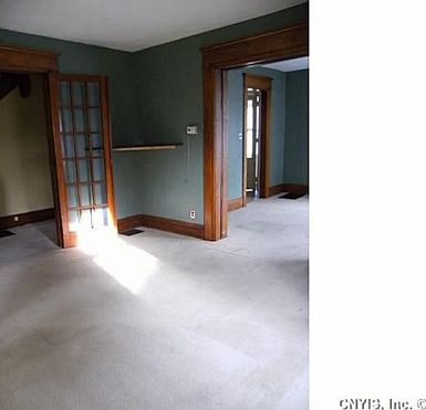 3rd image of 708 West St