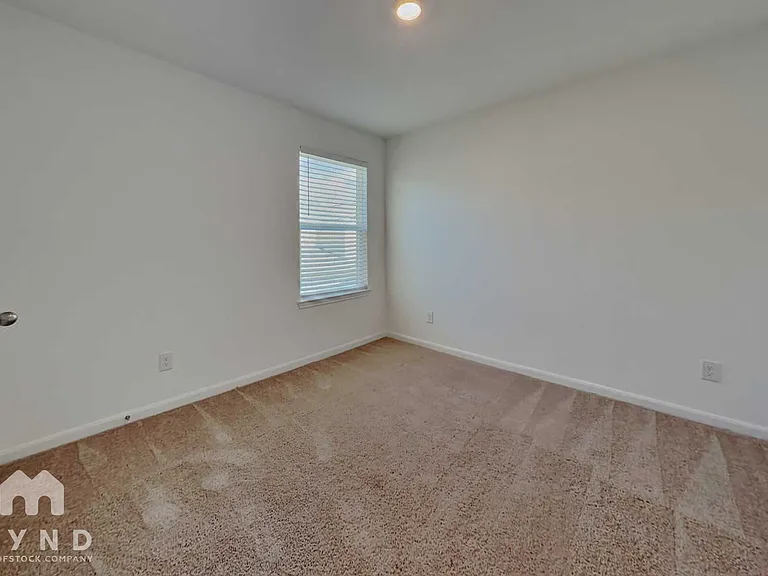 10826 Quinn Ct — Photo 11