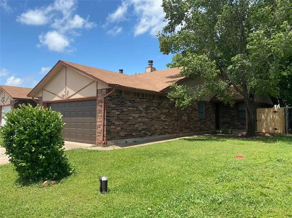 517 Peppertree Ln, Oklahoma City, OK 73110