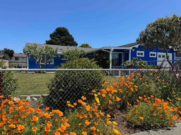 1175 A St, Crescent City, CA 95531