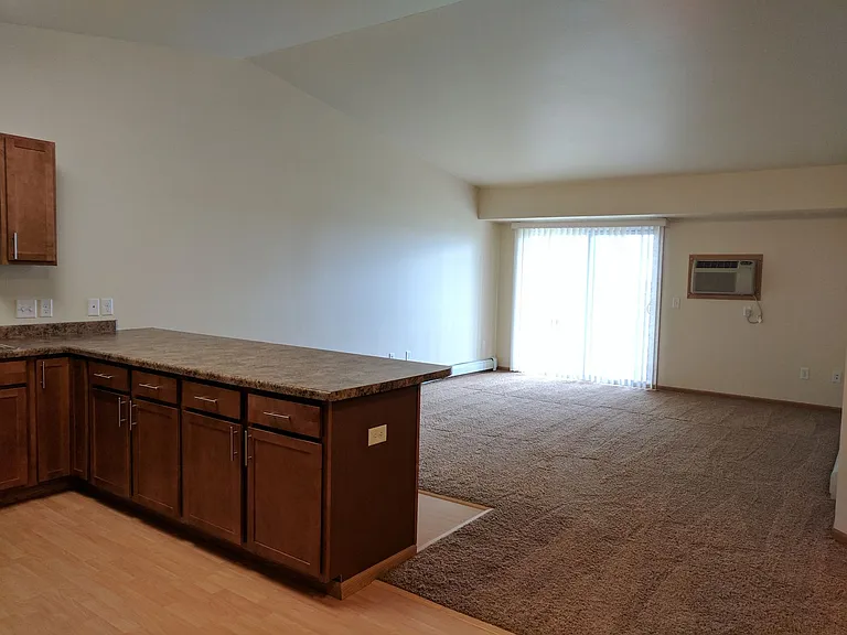 The Edge of Osgood Apartments — Photo 135