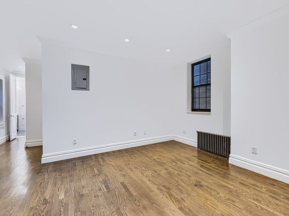 5th image of 42 Sidney Pl APT 5