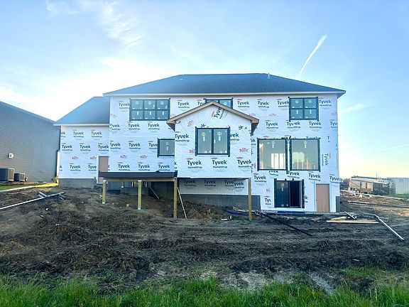 3rd image of 6382 Pelican St