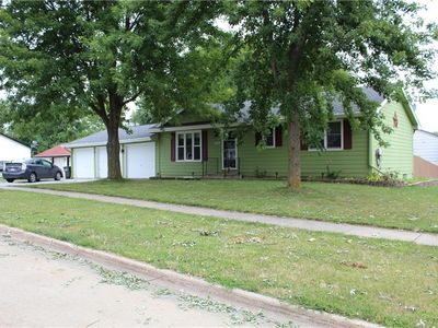 2236 E Rose Ave, Des Moines, IA, 50320