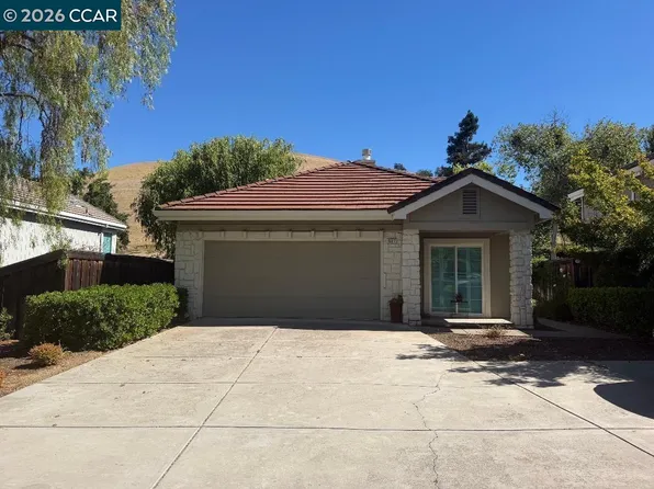 5027 Keller Ridge Dr, Clayton, CA 94517