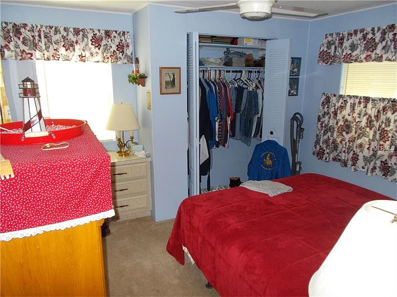 1st image of 4 E Live Oak Dr