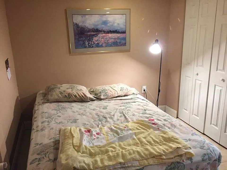 1 bed, 800 sqft, $550 — Photo 2