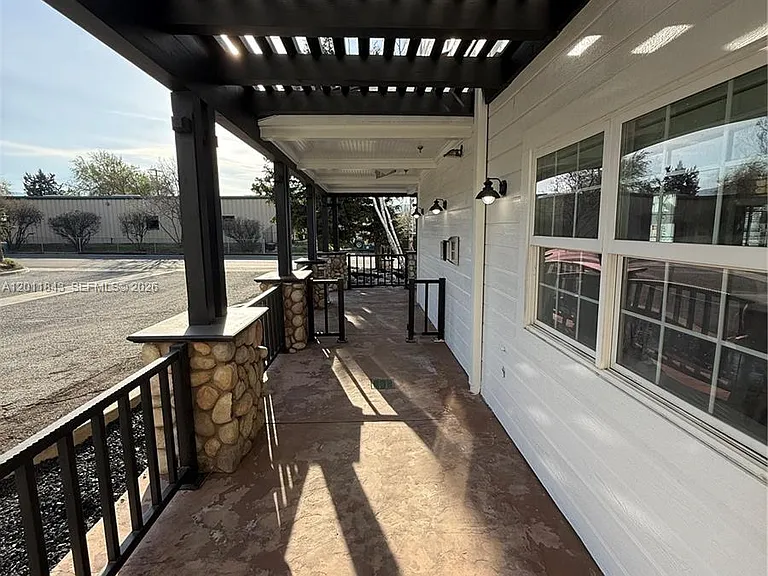 428 N Curry St — Photo 43