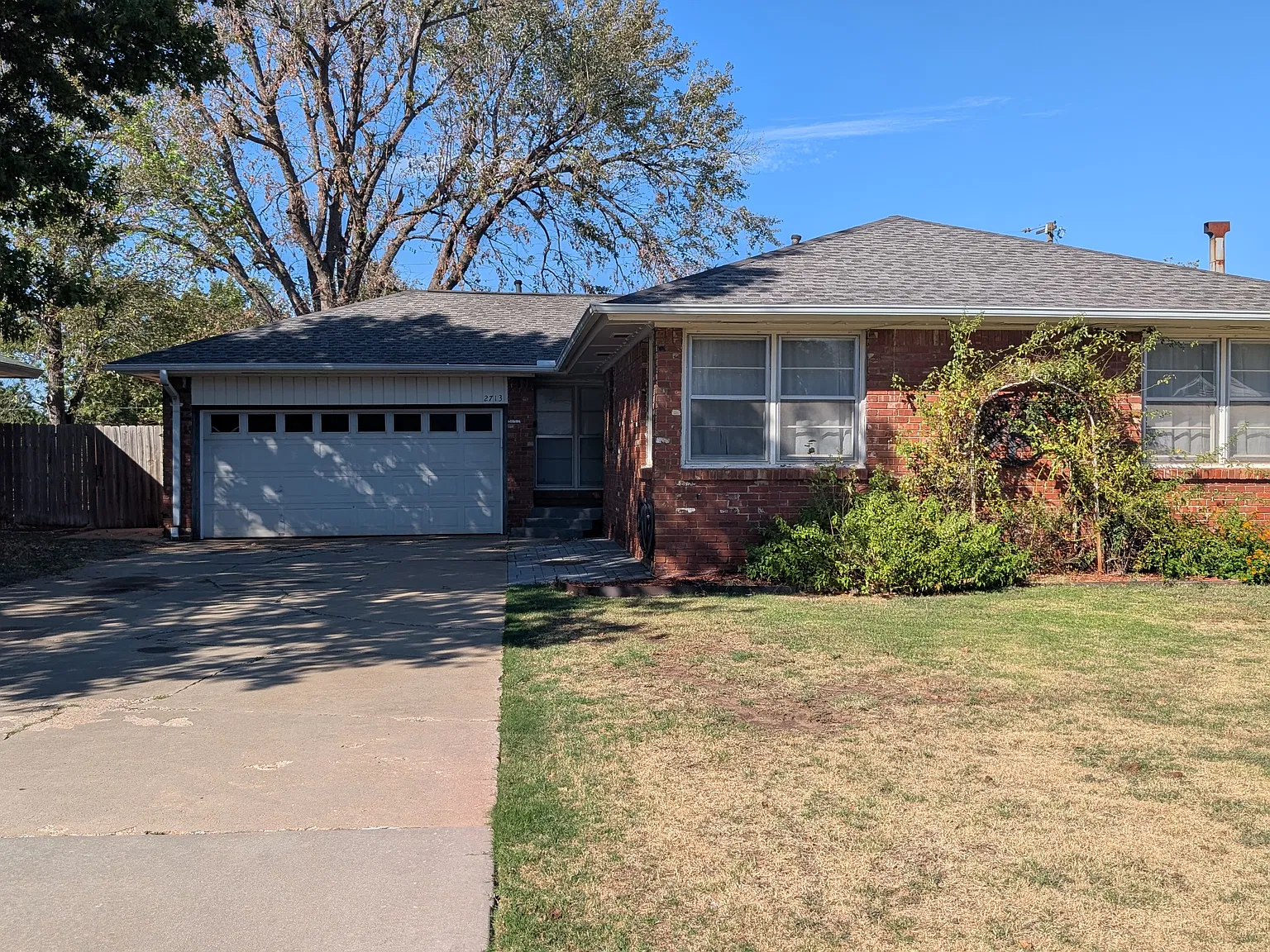 3 bed, 1.5 bath, 1503 sqft, $1,800 — Photo 1