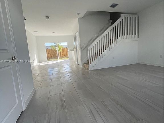 4th image of 1221 NW 4th Ln