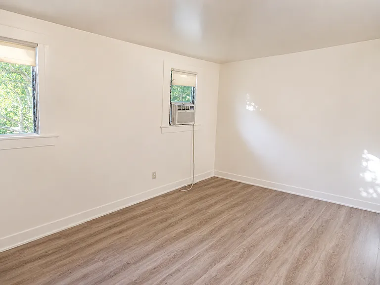 8849 Naomi Ave — Photo 9