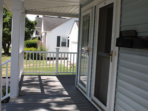 4th image of 17-19 N Clark Ave