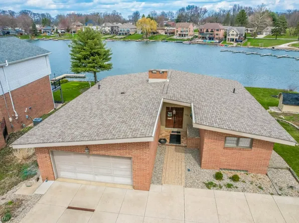 5535 Lillys Ln NW, Canton, OH 44718