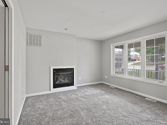 5th image of 6398 Euclid Ave E