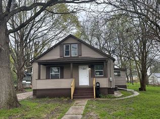409 Dixon St, Streator, IL 61364