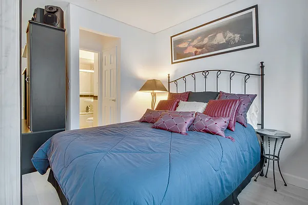 Sold by Keller Williams NYC | media 6