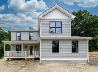 7 Lake Harmony Dr, Glocester, RI 02814