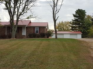 563 McQuade Cir, McMinnville, TN 37110