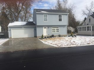 137 Shelton Blvd, Eastlake, OH