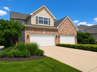 1N061 Mission Ct, Winfield, IL 60190