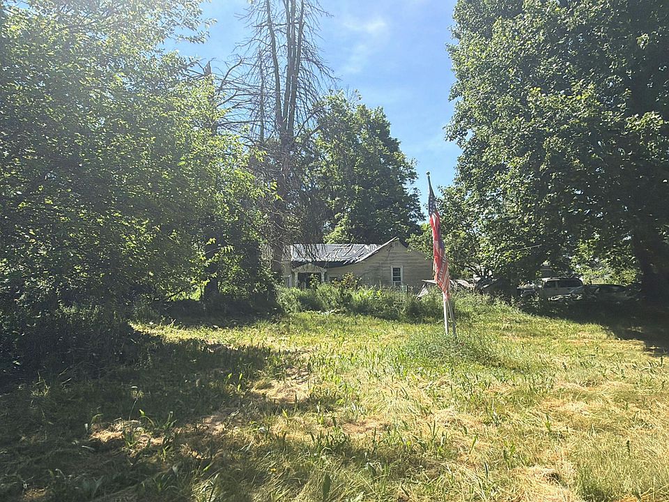 1st image of 6323 Tuscarawas Rd