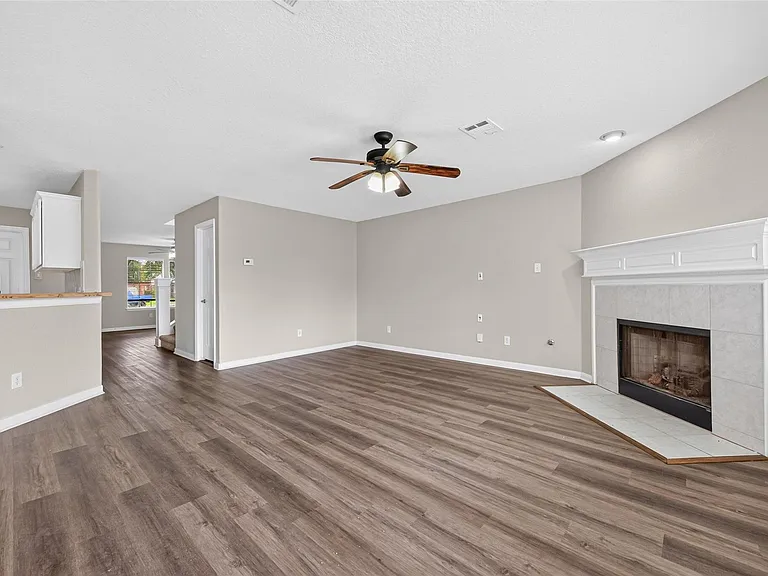 3219 Watercliff Ct — Photo 15