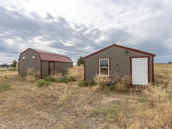 151 Snowflake Rd, Roundup, MT 59072