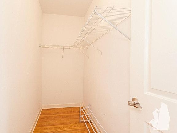 3rd image of 24 S Western Ave #301