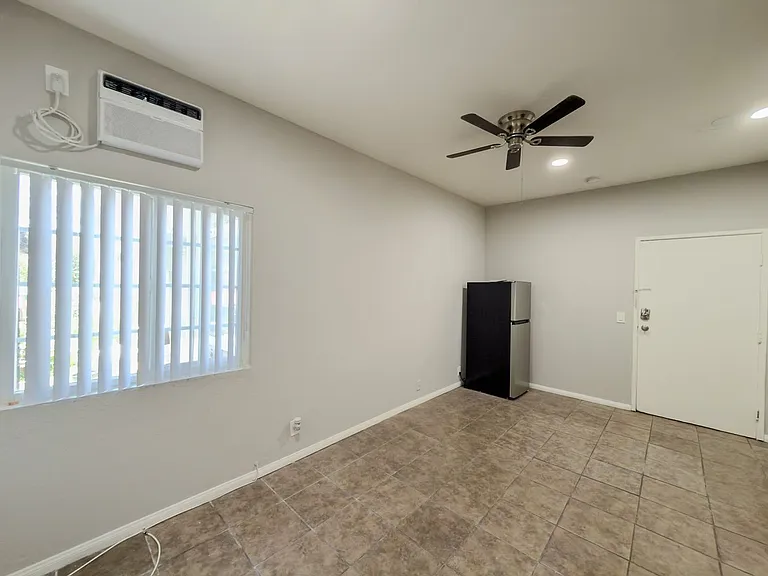 921 Sartori — Photo 8