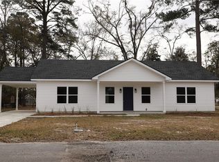 555 Pine St, Blackshear, GA 31516