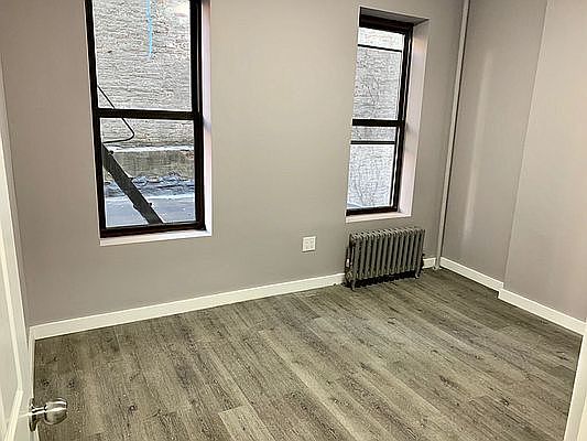 4th image of 506 52nd St #4B