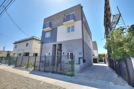 5257 Figueroa St Photo 1