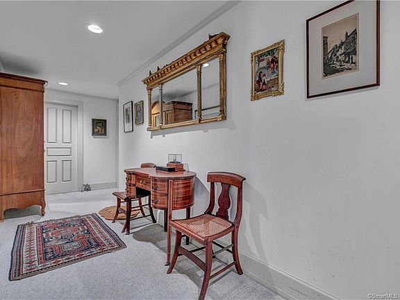5th image of 25 Orchard St APT 15