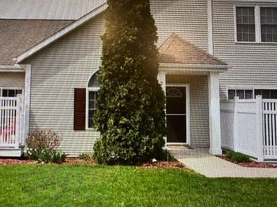 2815 Edwards STREET #D, East Troy, WI, 53120