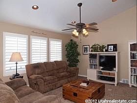 5th image of 3907 S Lake Vista Dr