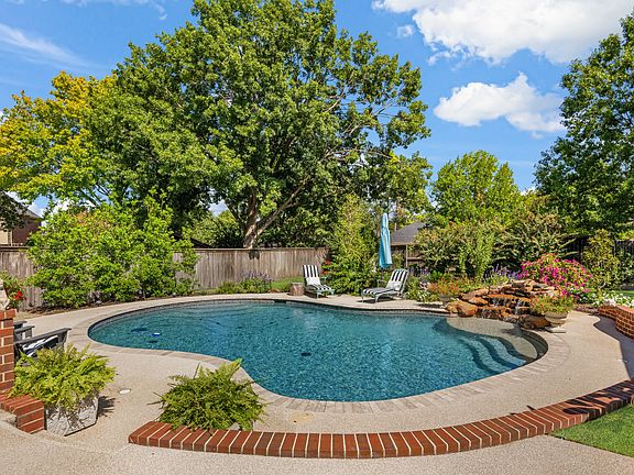 2nd image of 4009 Tave Ct
