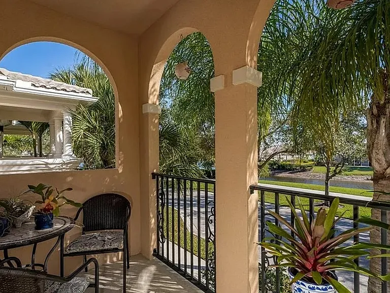 15373 Laughing Gull Ln — Photo 1