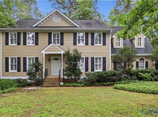 1809 Walthall Creek Dr, South Chesterfield, VA 23834