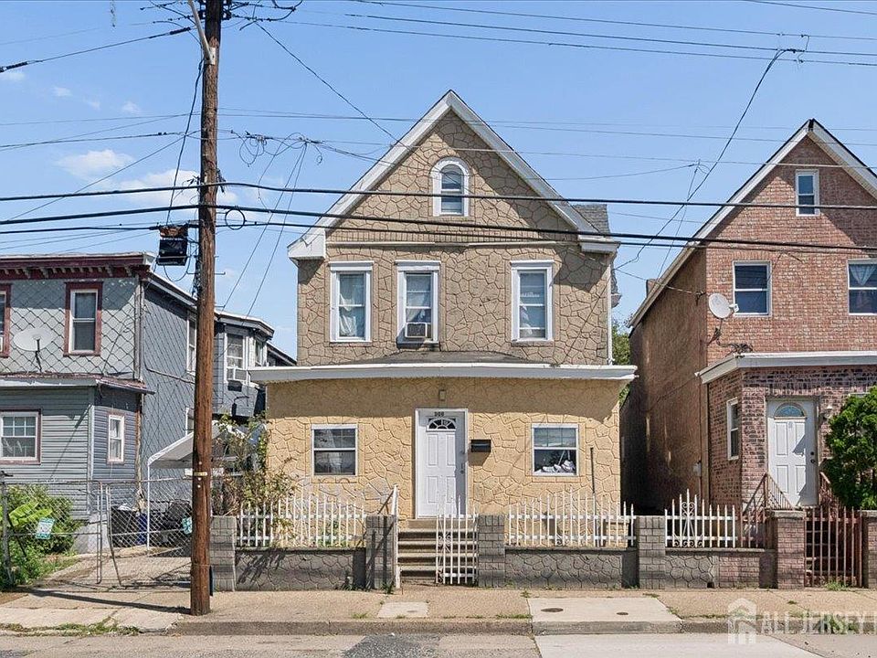 1st image of 308 N 27th St