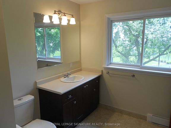 4th image of 24 Kilpatrick Dr