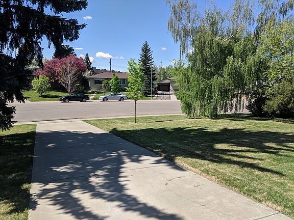 2nd image of 11646 111a Ave NW
