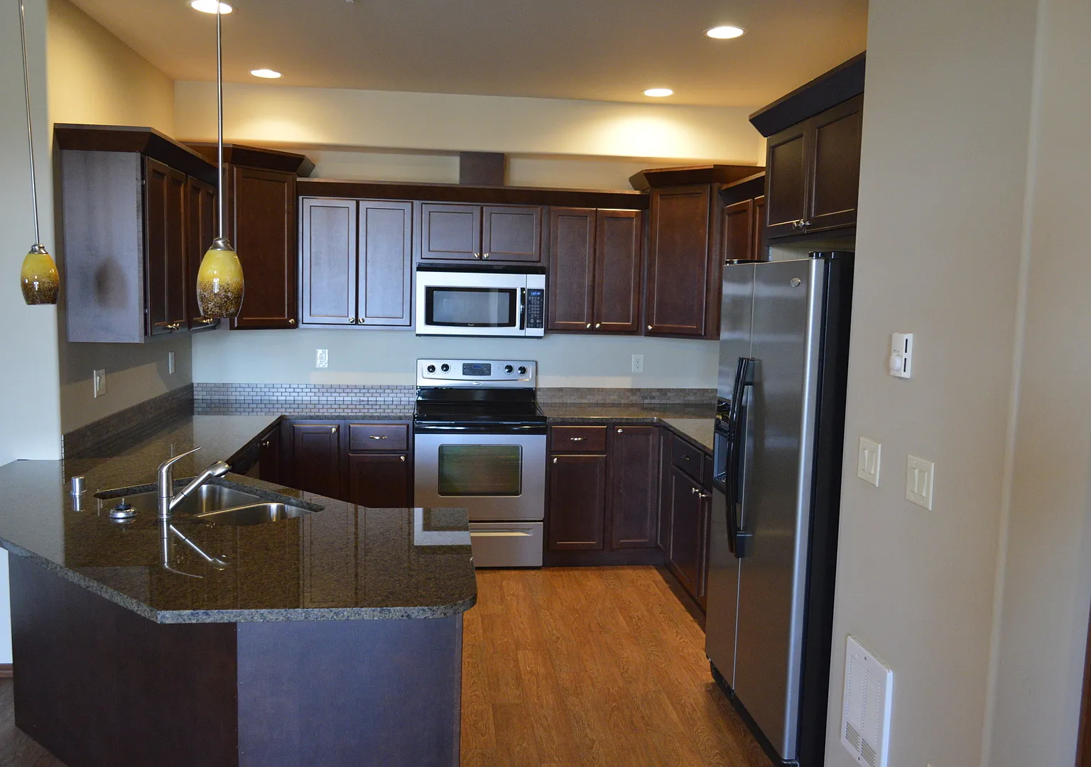Beautiful Apartment in Secured Building! — Photo 4