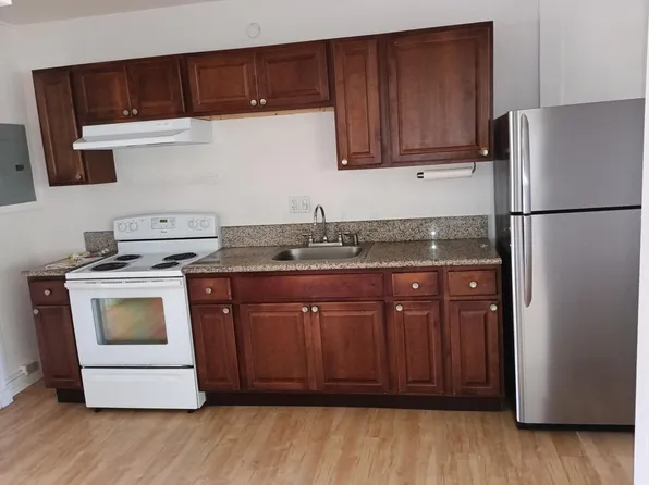 1382 Ala Hoku Pl #B, Honolulu, HI 96819