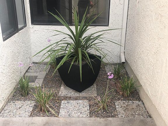 2nd image of 1238 Calle Bonita