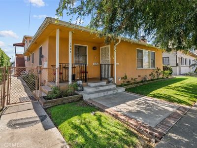1300 W 83rd St, Los Angeles, CA, 90044