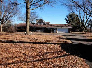 20816 W Higgs Rd, Trivoli, IL 61569