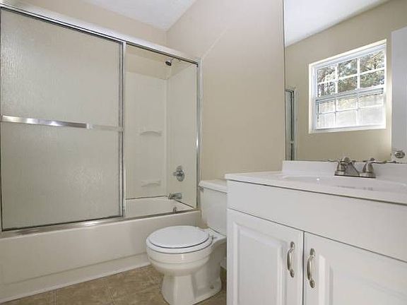 5th image of 3341 Grand Central Dr