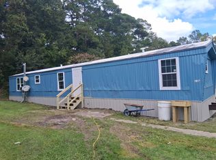 327 Holly Shelter Rd #11A, Jacksonville, NC 28540