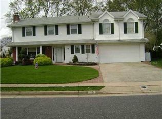 9 1st Ave, Monroe Township, NJ 08831
