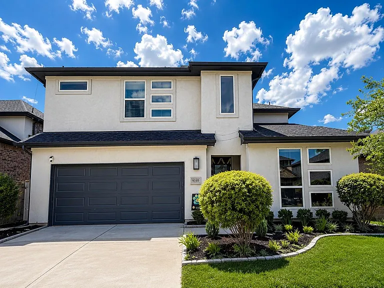 9310 Baradine Grove Ln — Photo 1